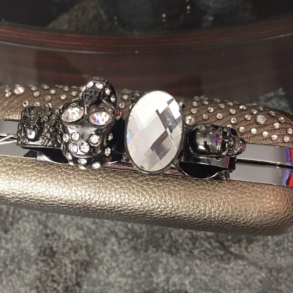 Very unusual and Unique bag - Picture 3 of 5